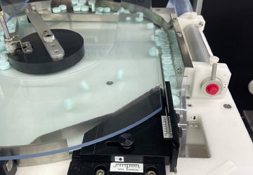 Automated Tablet Counters Count Effervescent Tablets with 99.99% Accuracy